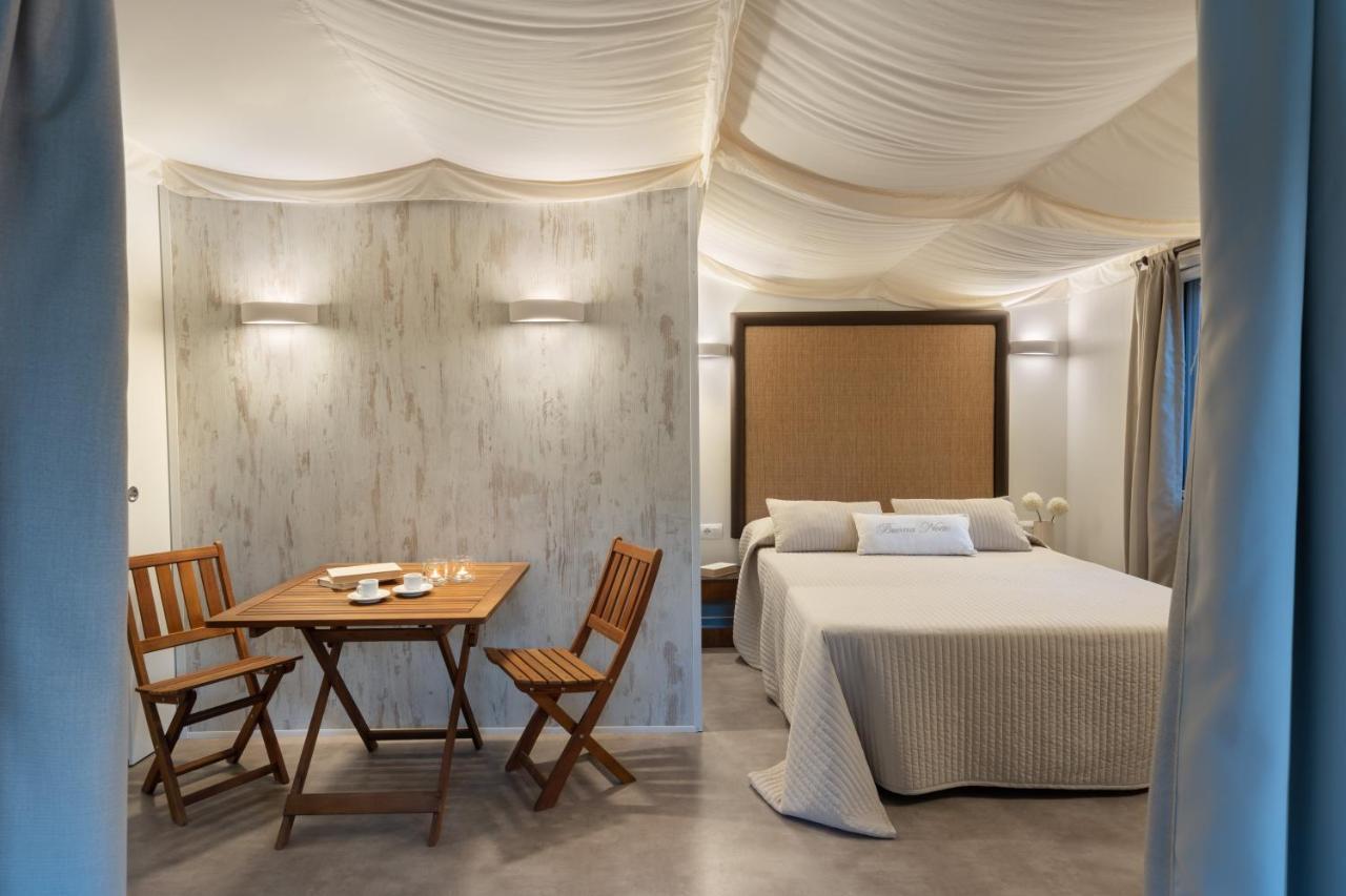 Camping Il Capannino Glamping Village مارينا دي بيبونا المظهر الخارجي الصورة
